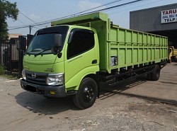 HINO 136 LDL